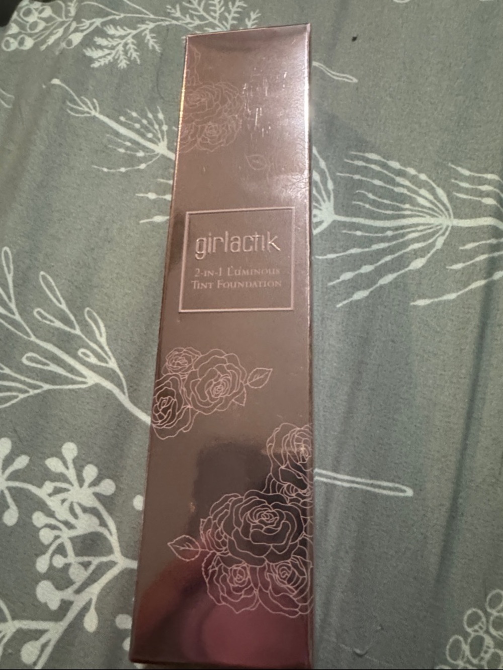 Girlactik 2-in-1 Luminous Tint Foundation - Rose Metallic Box
